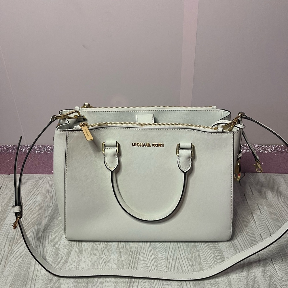 Michael Kors White Leather Handbag